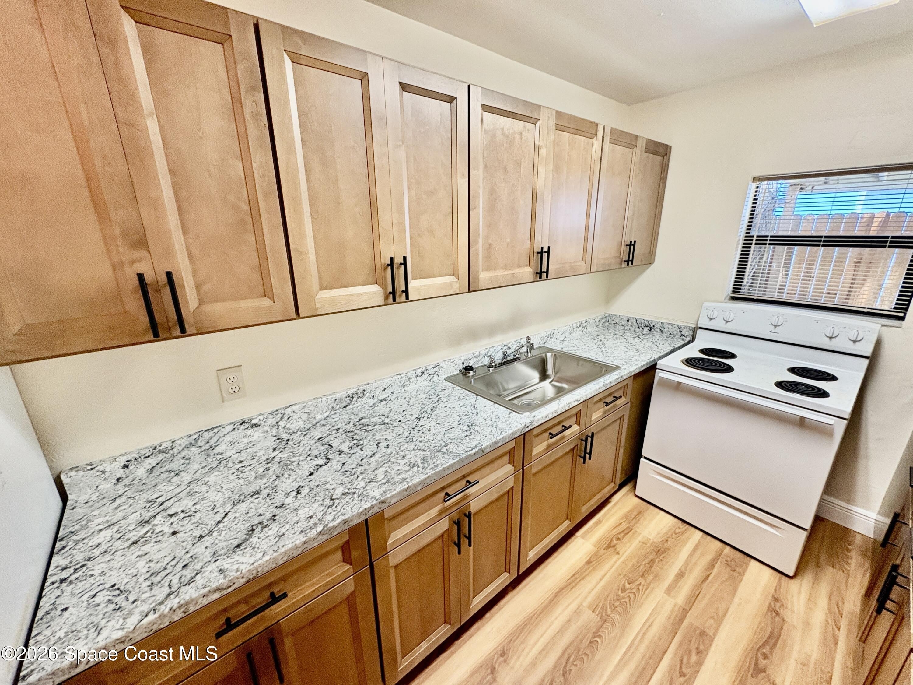 259 S Brevard Avenue – photo 5