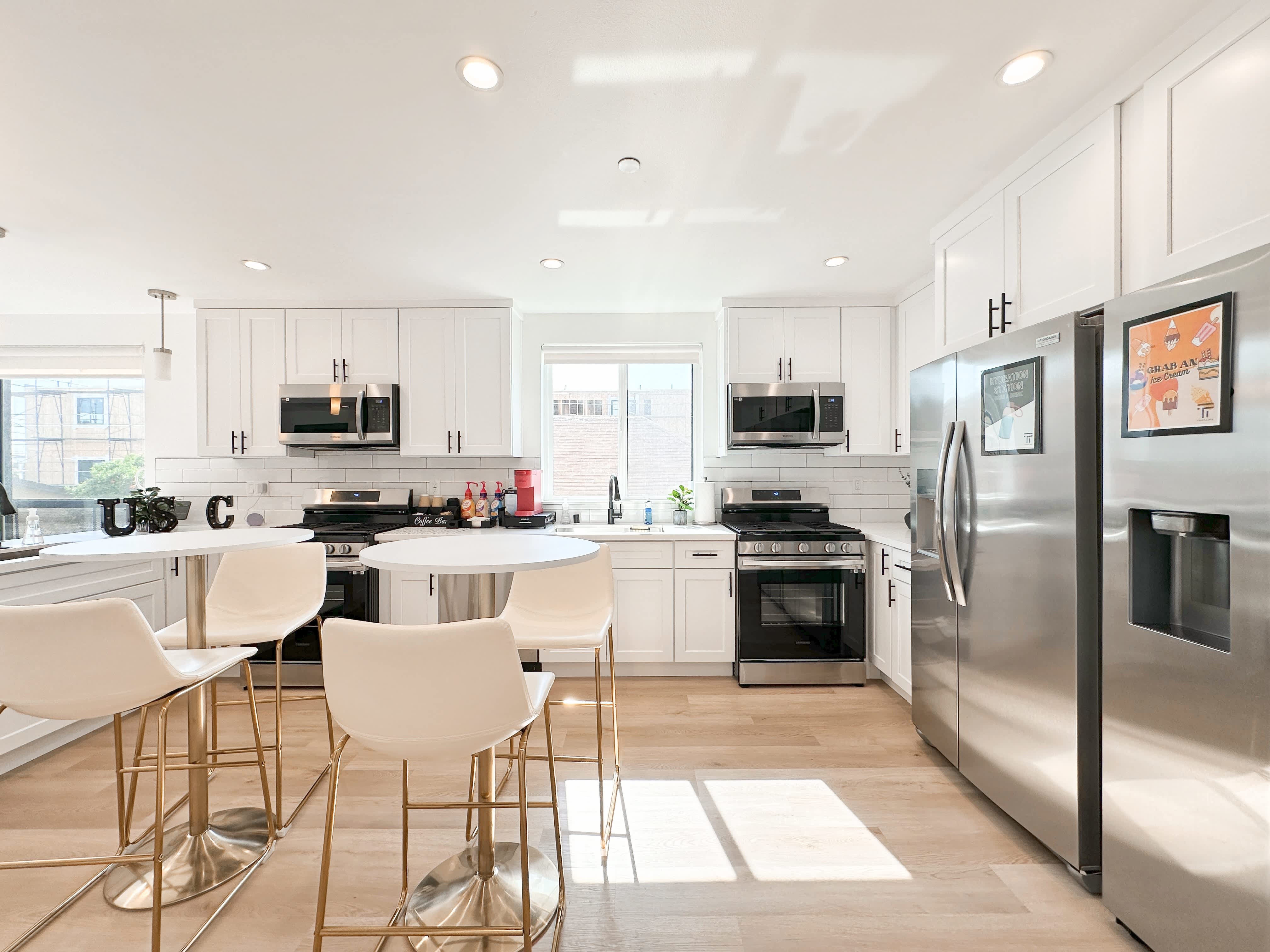 1338 West 35th Place – photo 2