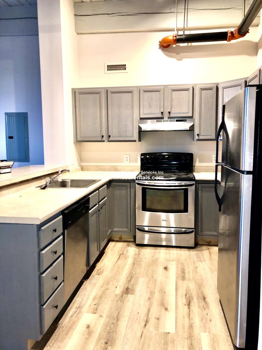 101 Mill St – photo 1