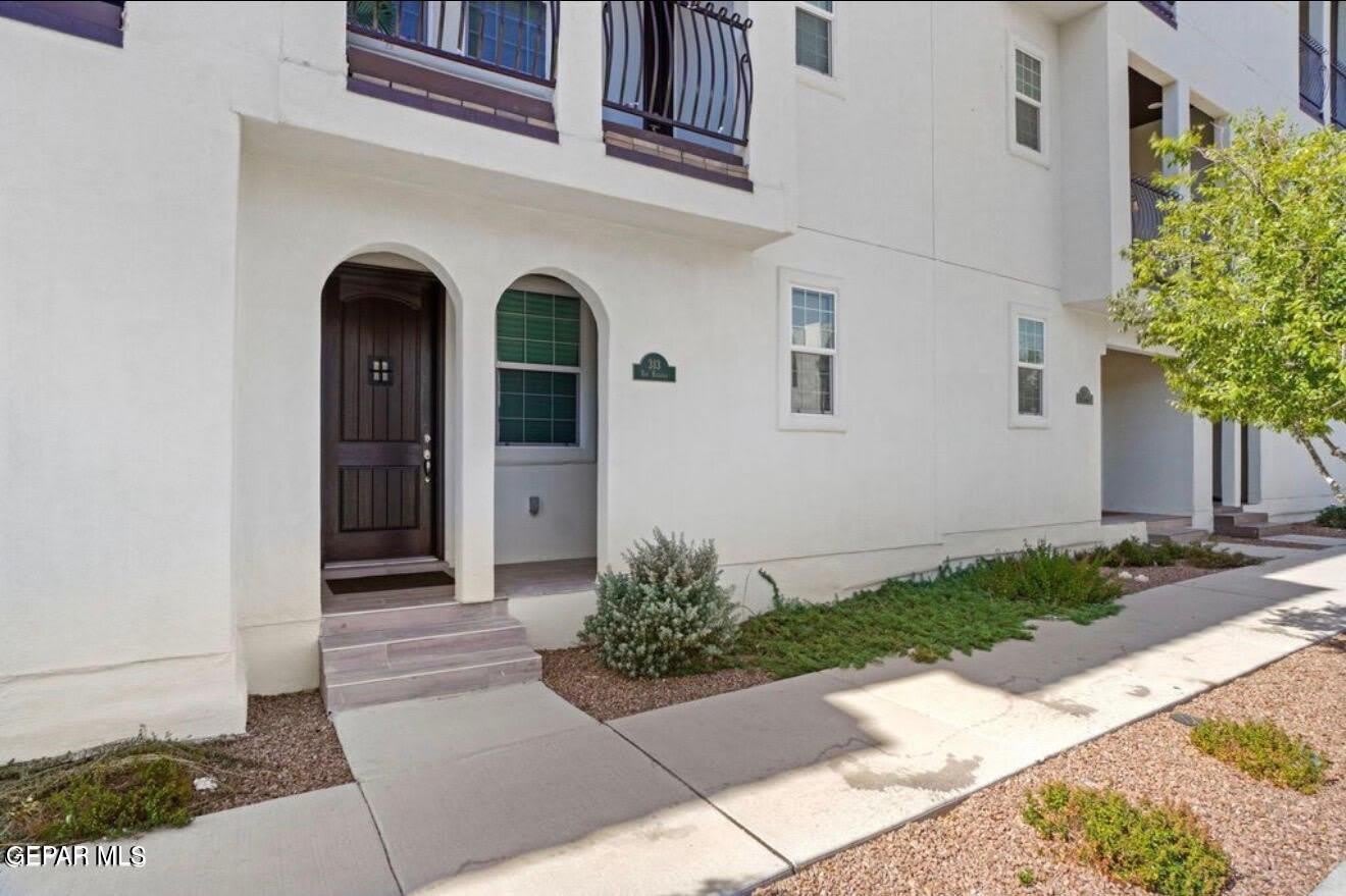 313 VIN RALIUGA Court – photo 2