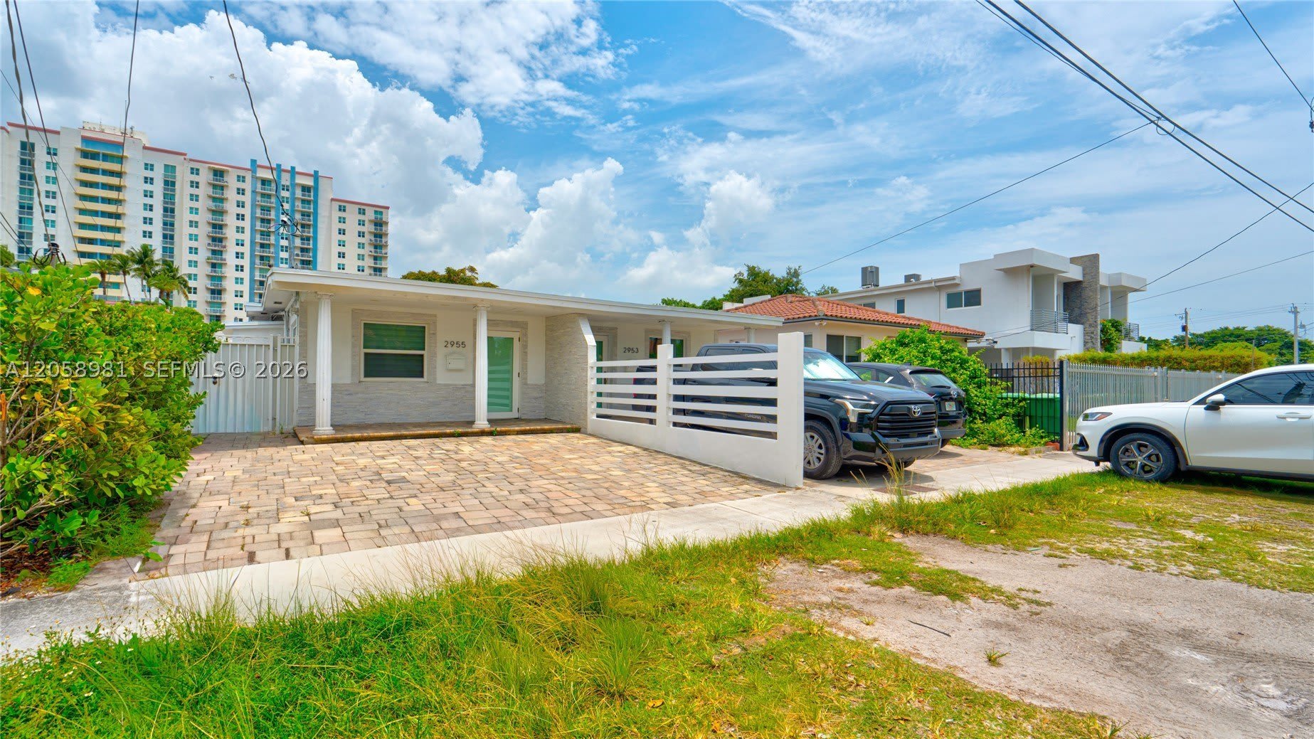 2953 SW 23rd St – photo 5