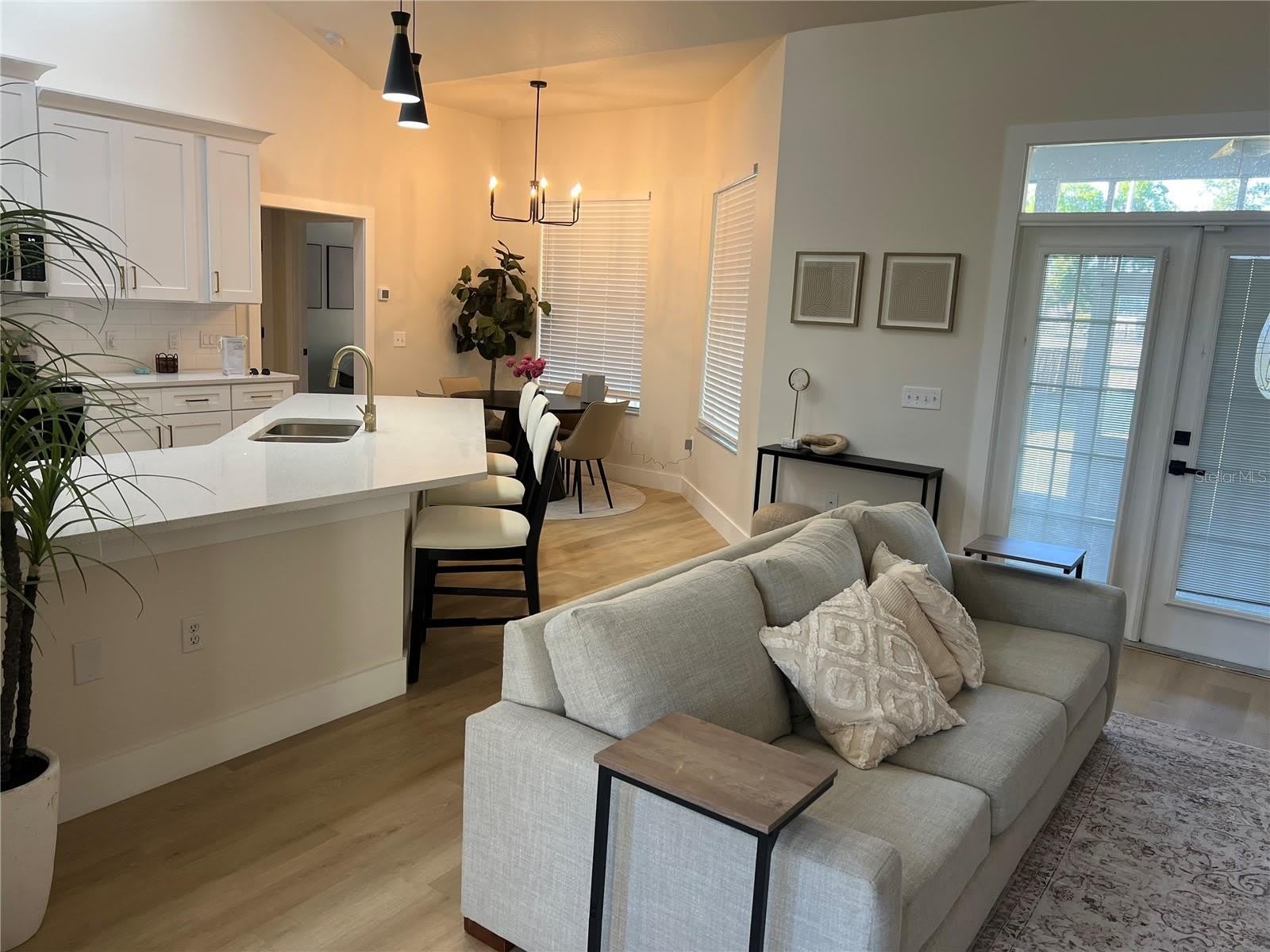 37015 WALDO Drive – photo 3