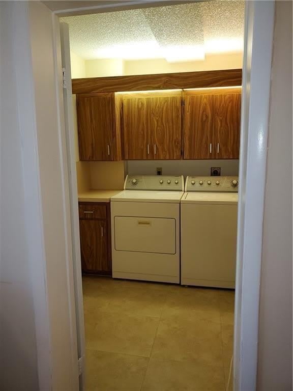 6061 Balboa Circle – photo 2