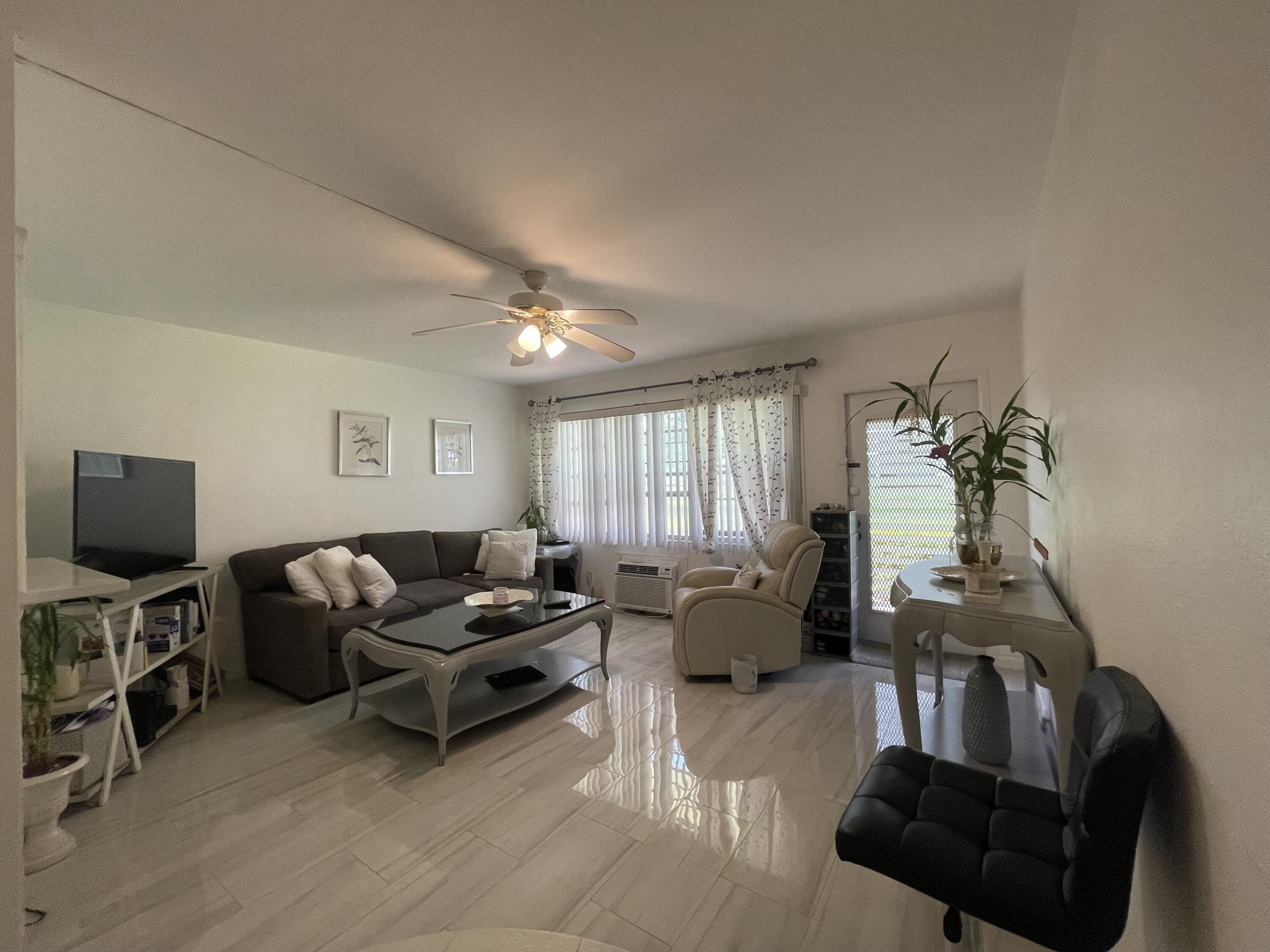 49 Mansfield B – photo 3