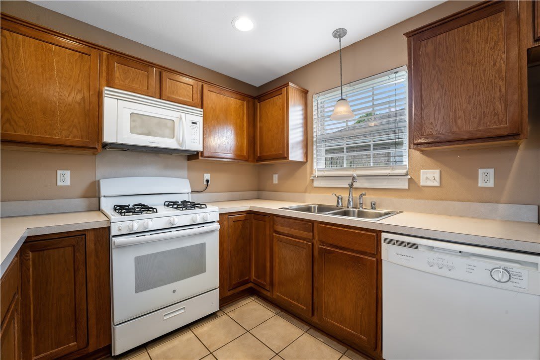 3509 SW Carriageway Avenue – photo 4