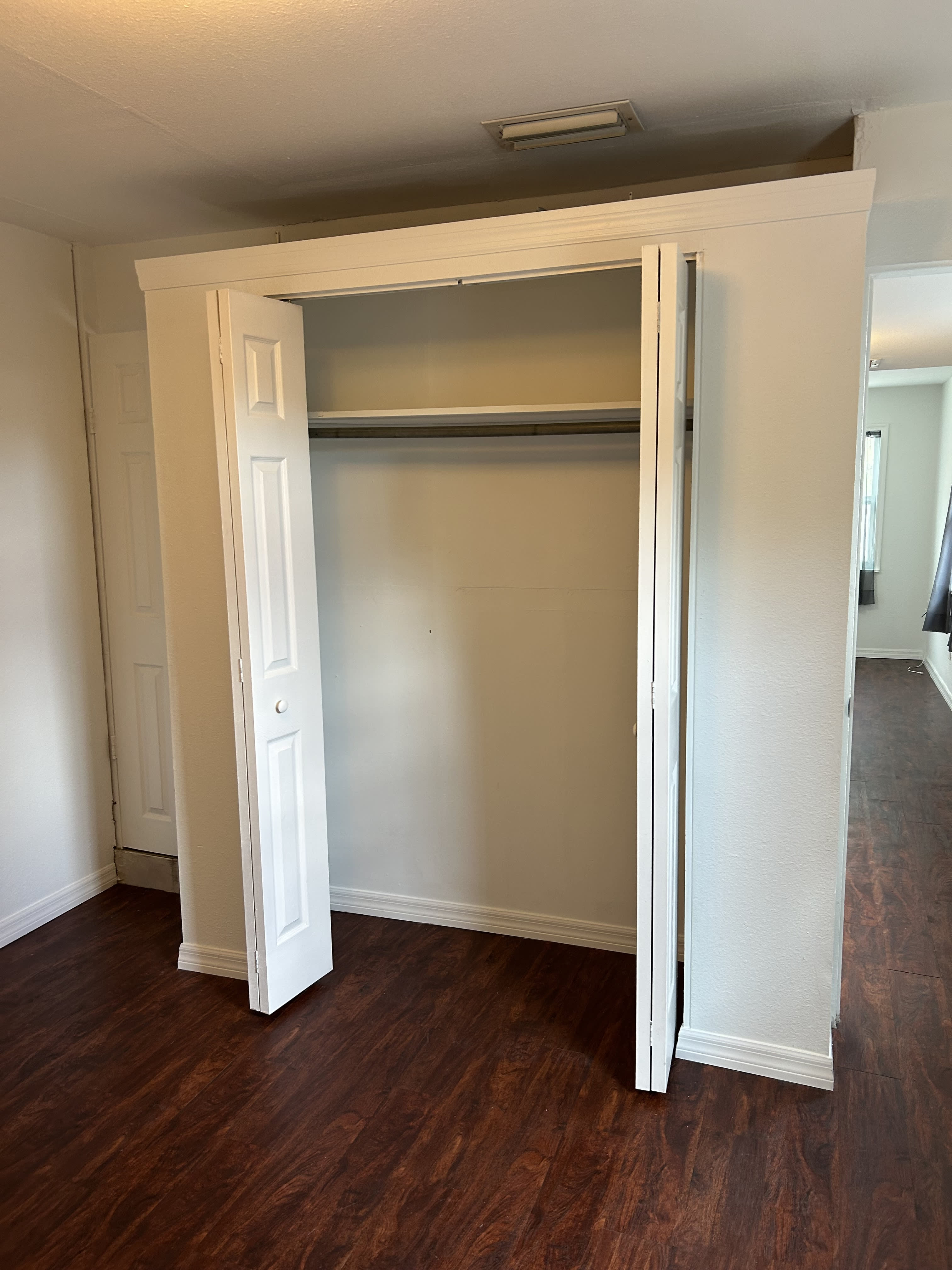 3016 West Arch Street – photo 2