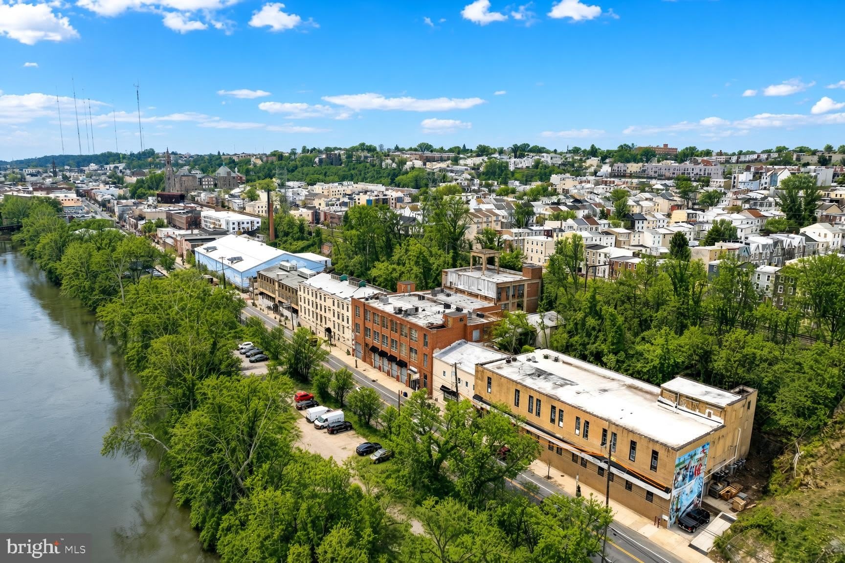 3901 MAIN Street – photo 1