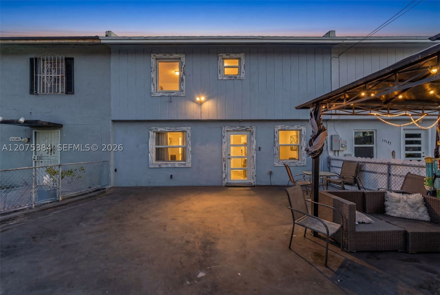 19137 Nw 47Th Ave – photo 1