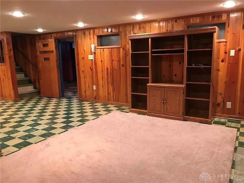 1121 Larriwood Avenue – photo 2
