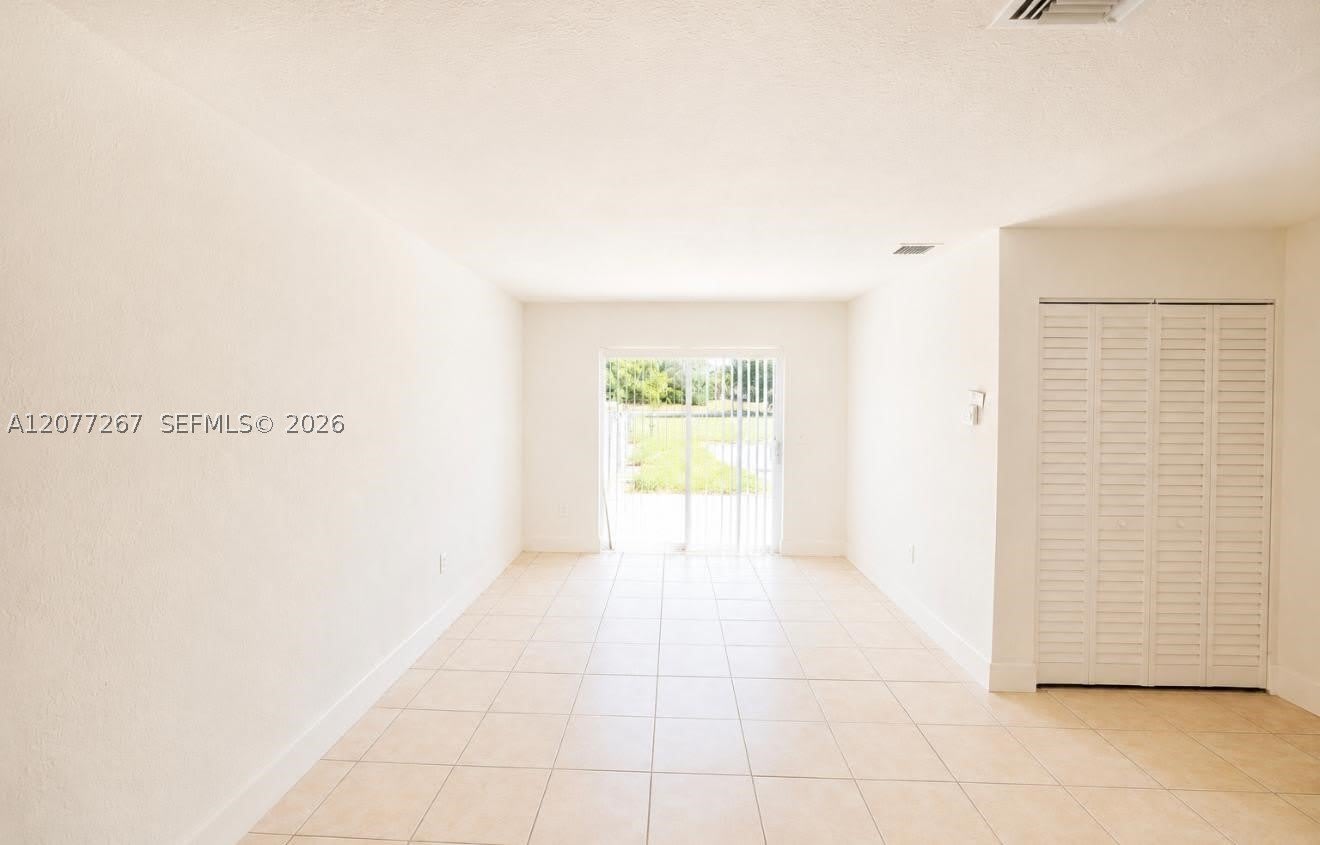 20674 NW 38th Ave – photo 4