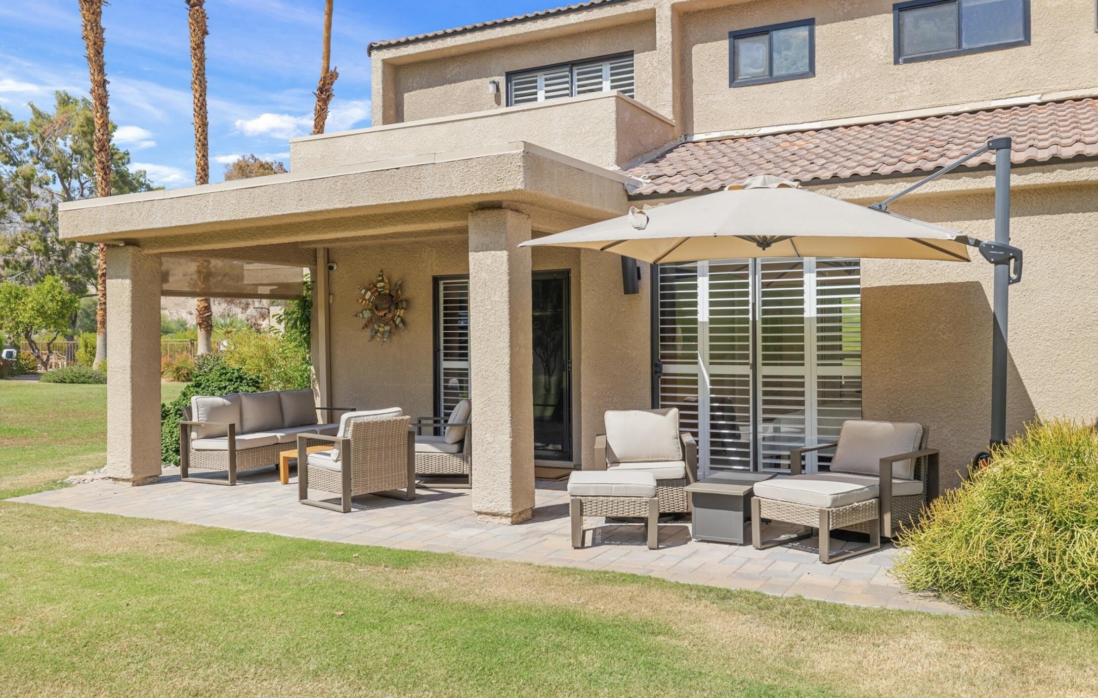 72499 Desert Flower Drive – photo 1