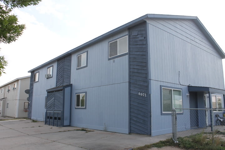 Spacious 2BD/1BA unit FOR RENT on Provincial Dr – photo 1