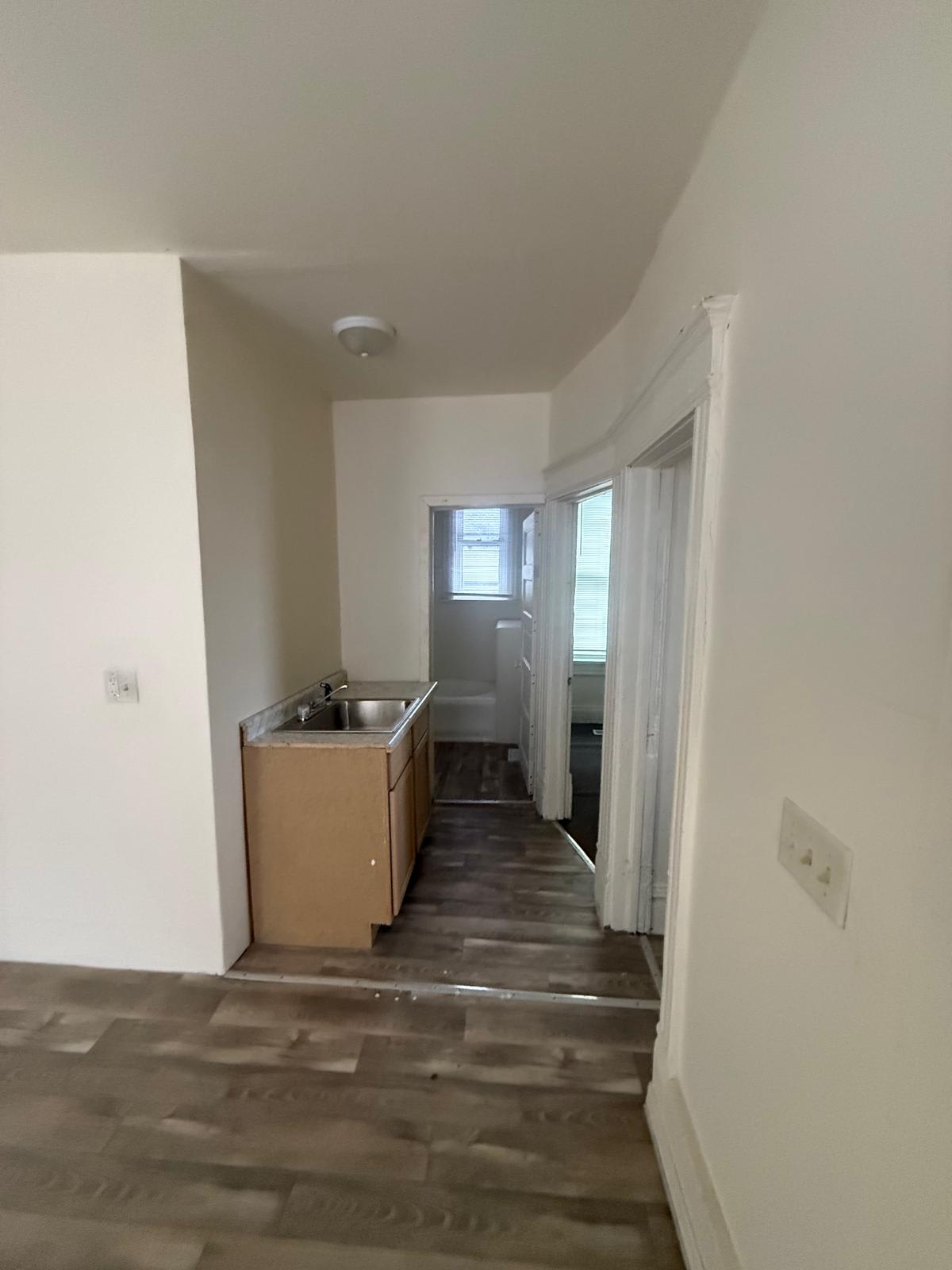 1231A West Windlake Avenue – photo 1
