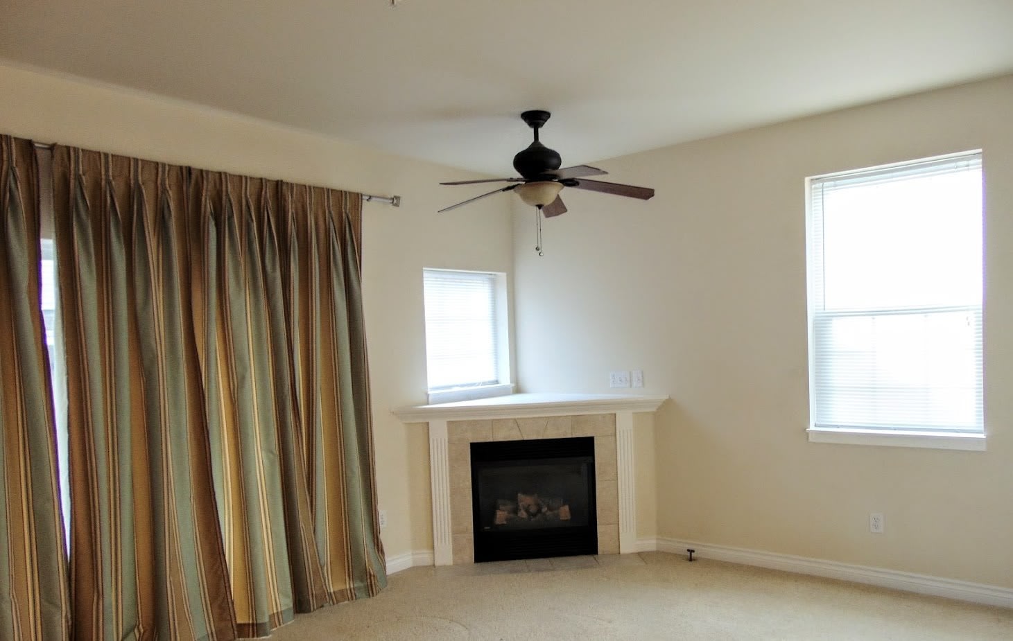 Nicely Updated 3BR RentonTownhome, Great Location! – photo 3