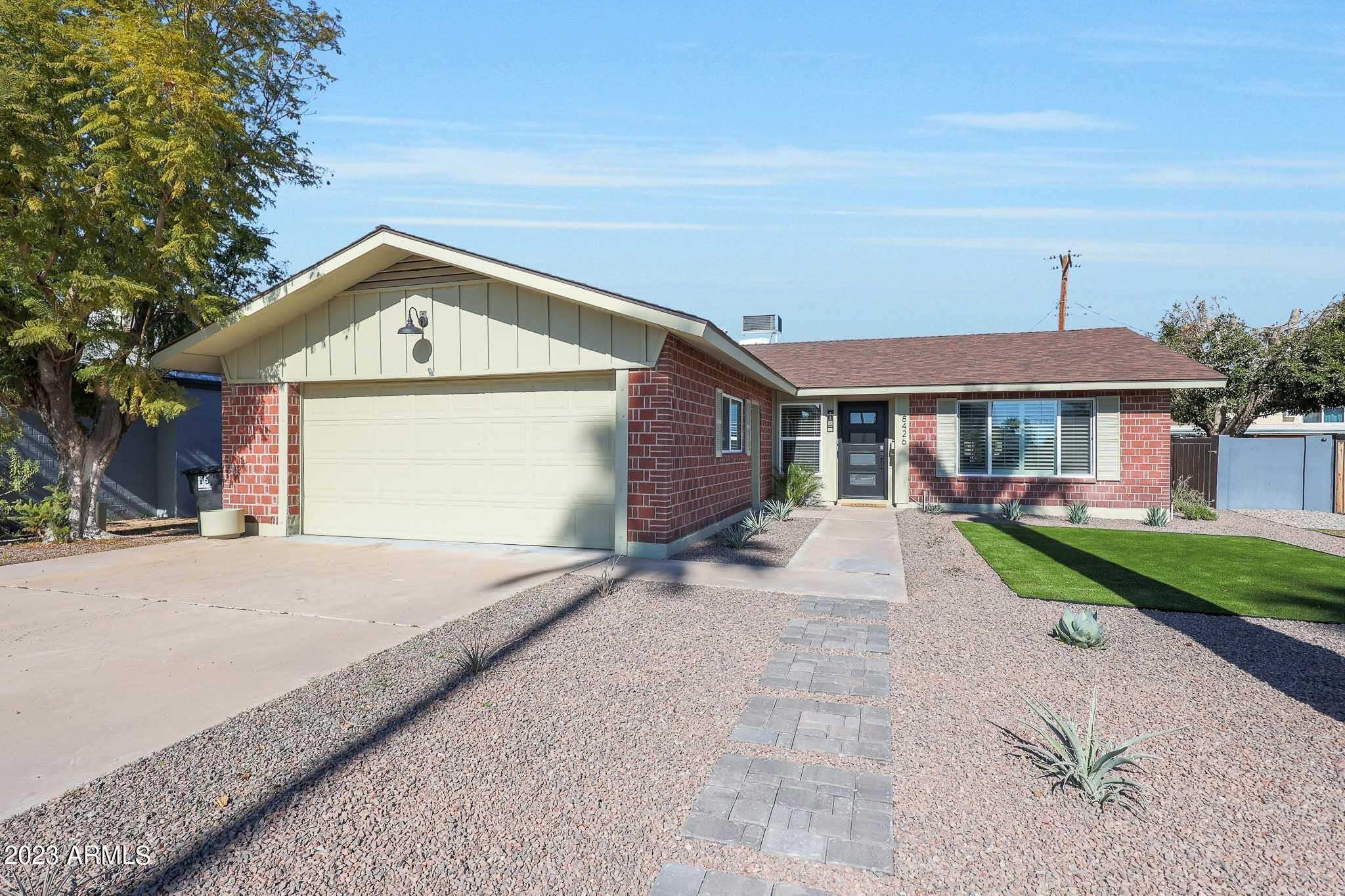 8426 E PLAZA Avenue – photo 2