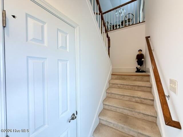 8855 NW Radcliff Drive NW – photo 2