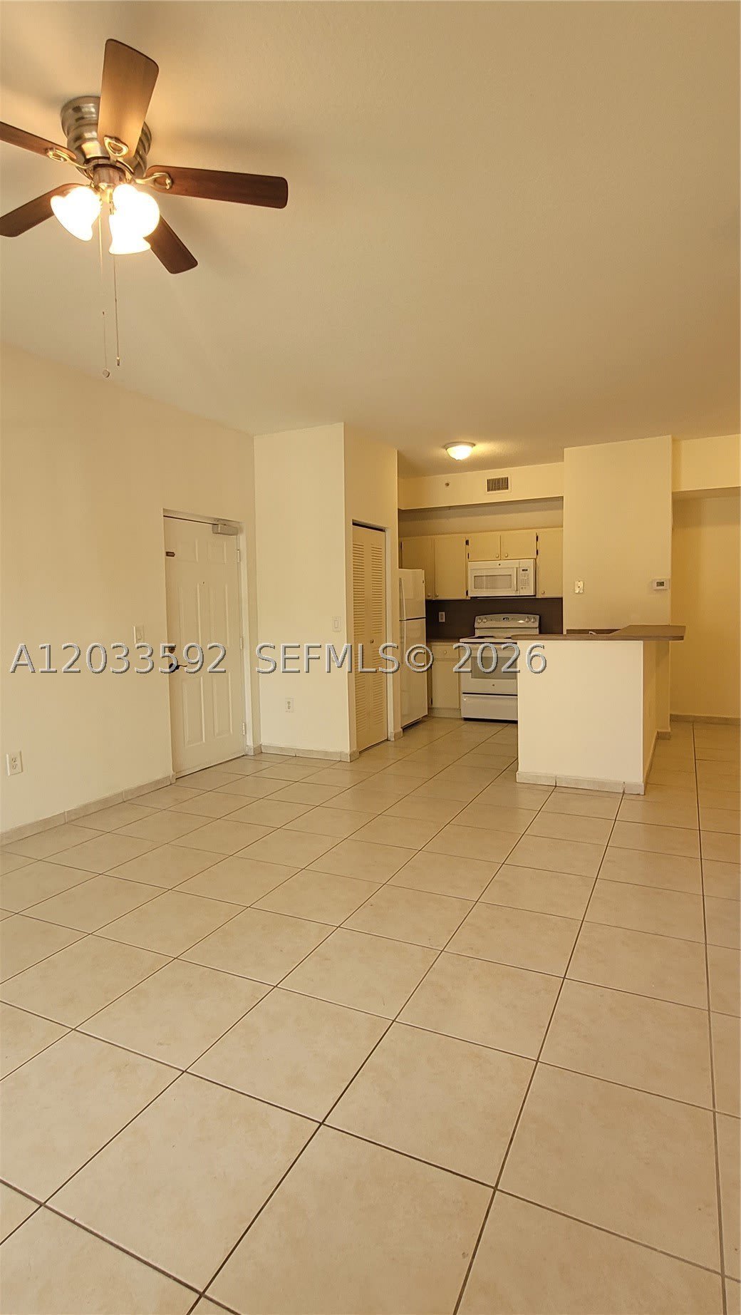 7280 NW 114th Ave – photo 5