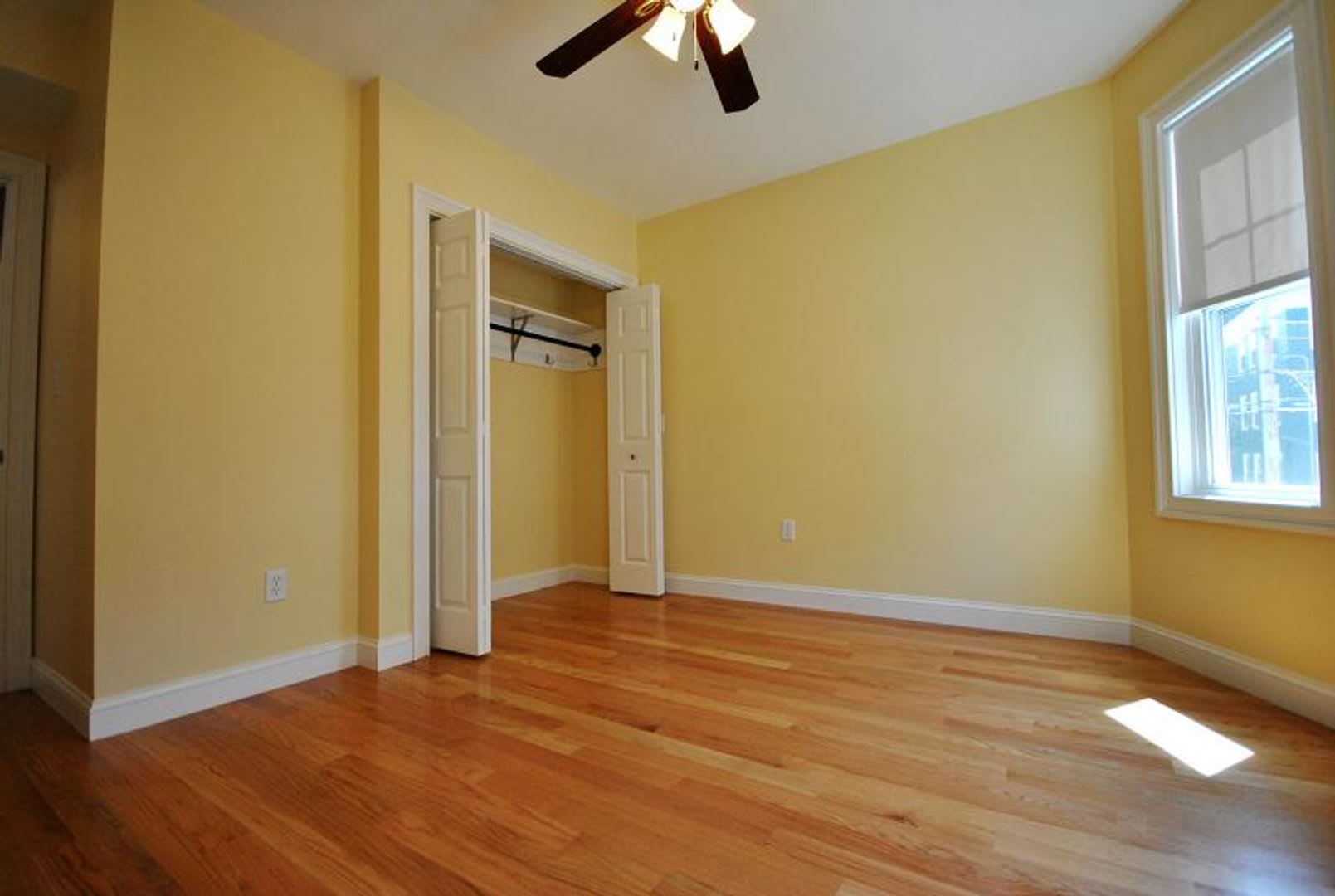 Great 3 bed w/ Parking Included in Brighton – photo 5