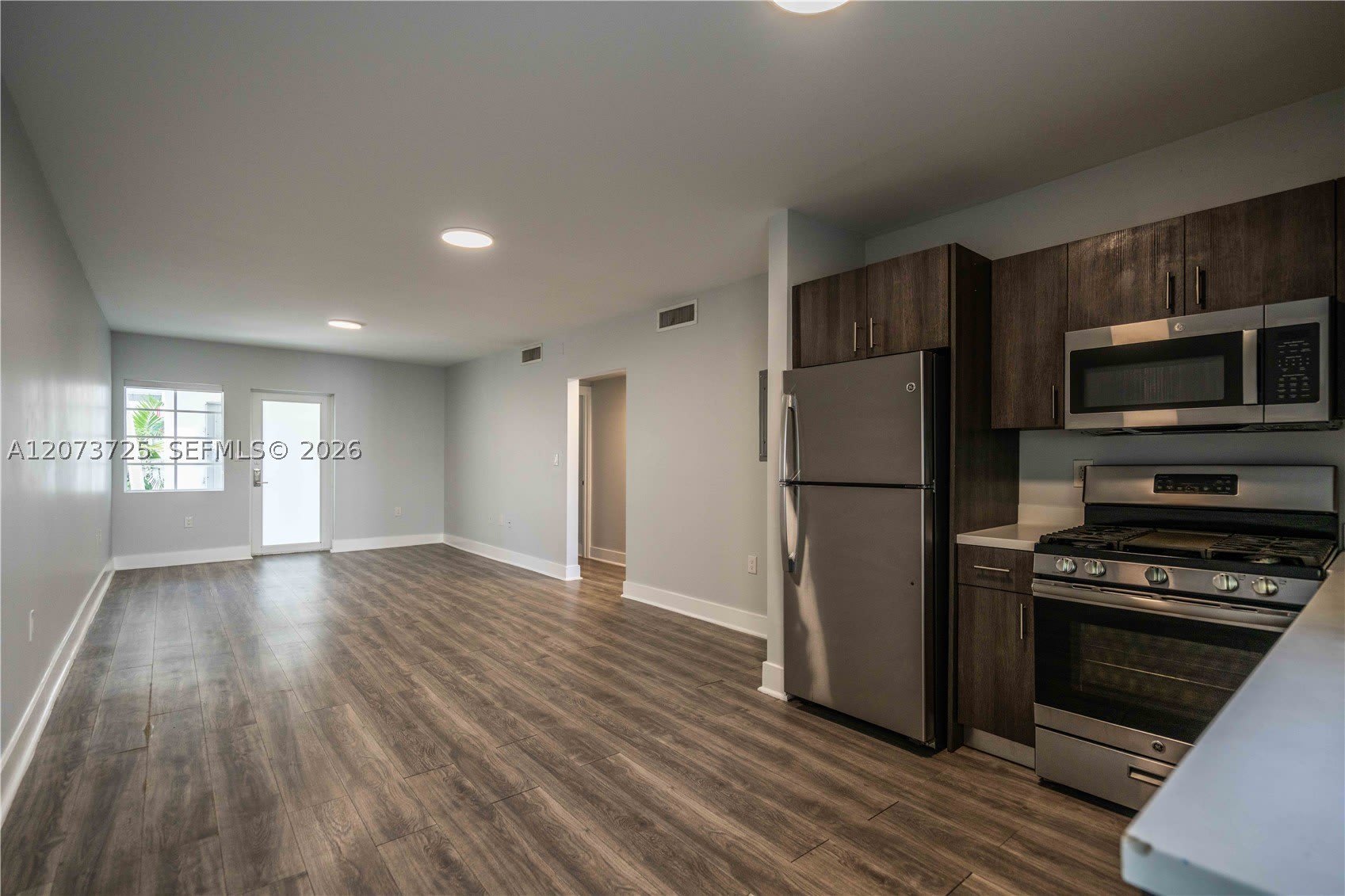 331 85th St – photo 3