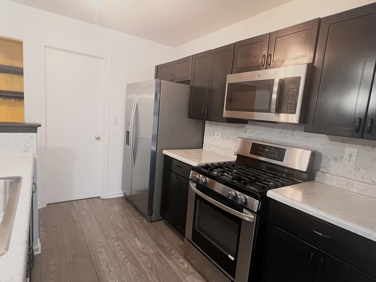 2407 Stoughton Circle – photo 5