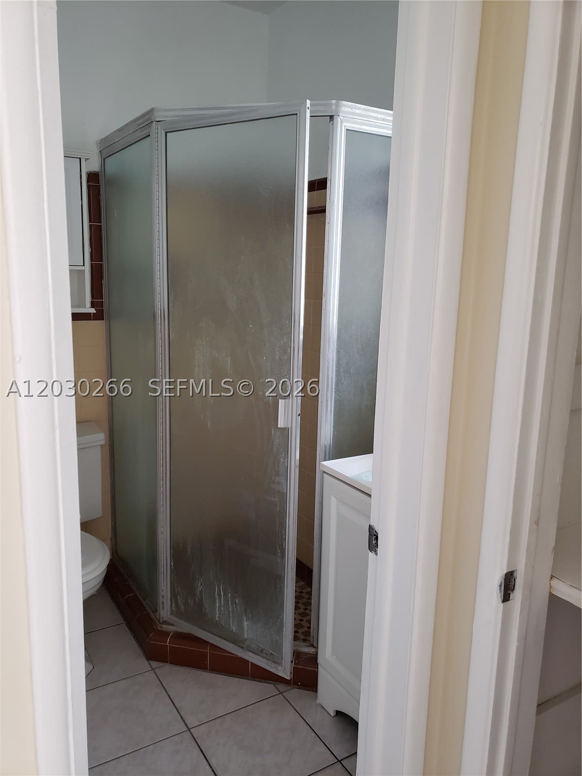 1821 SW 7th St – photo 4