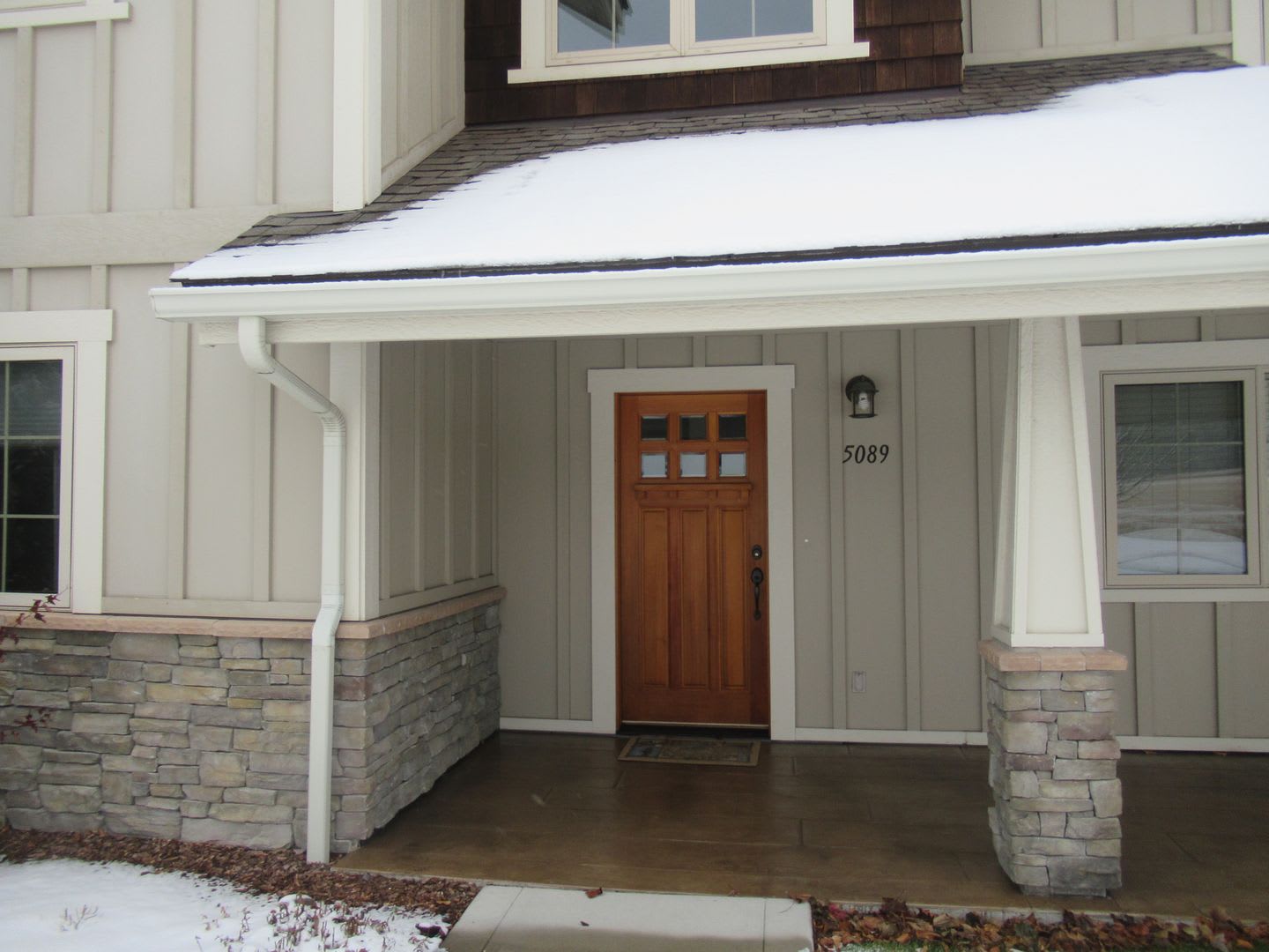 2 Bed 2 5 Bath Furnished River Lakes Townhouse – photo 2