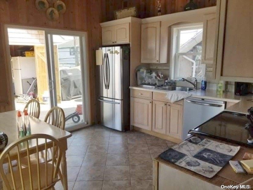 921 Evergreen Walk – photo 2