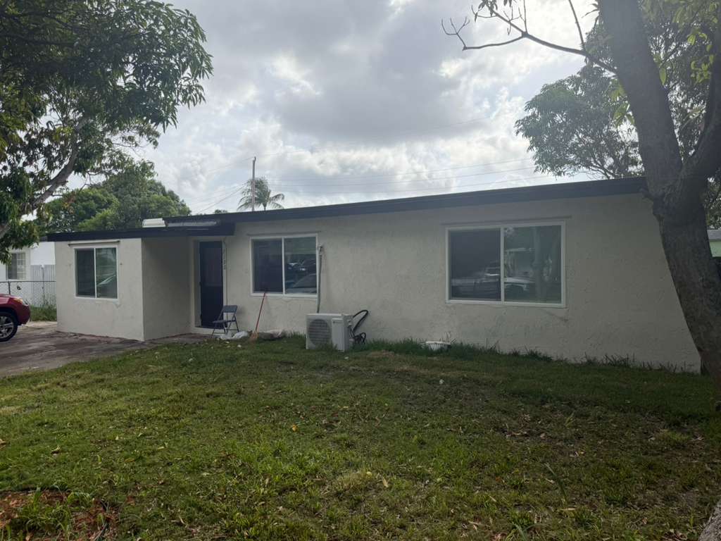 3196 Orange St – photo 1