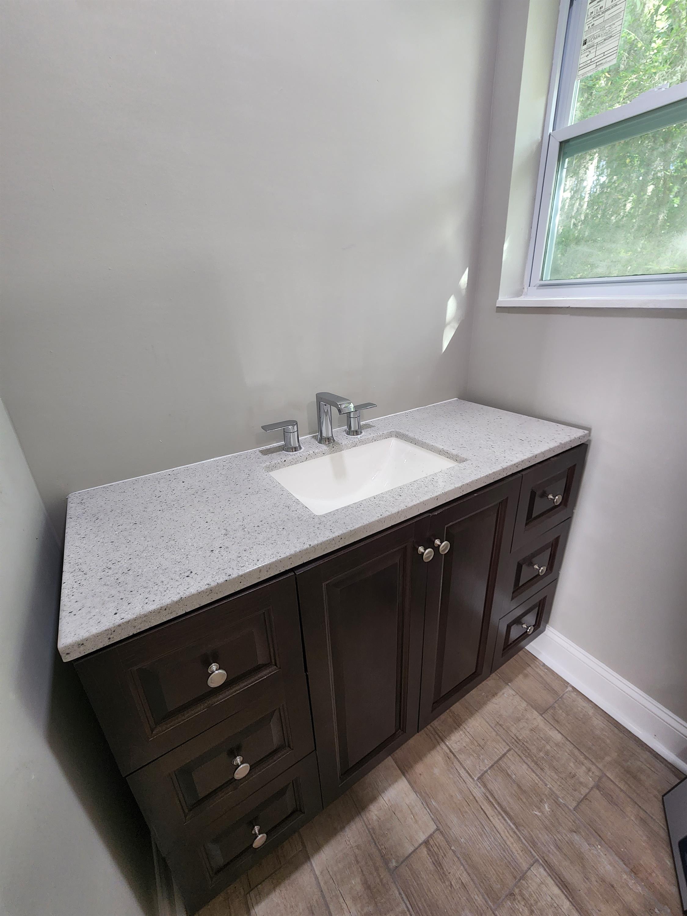 1177 Mohawk St – photo 4