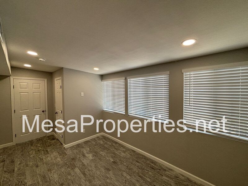 930 Jadestone Ln – photo 3