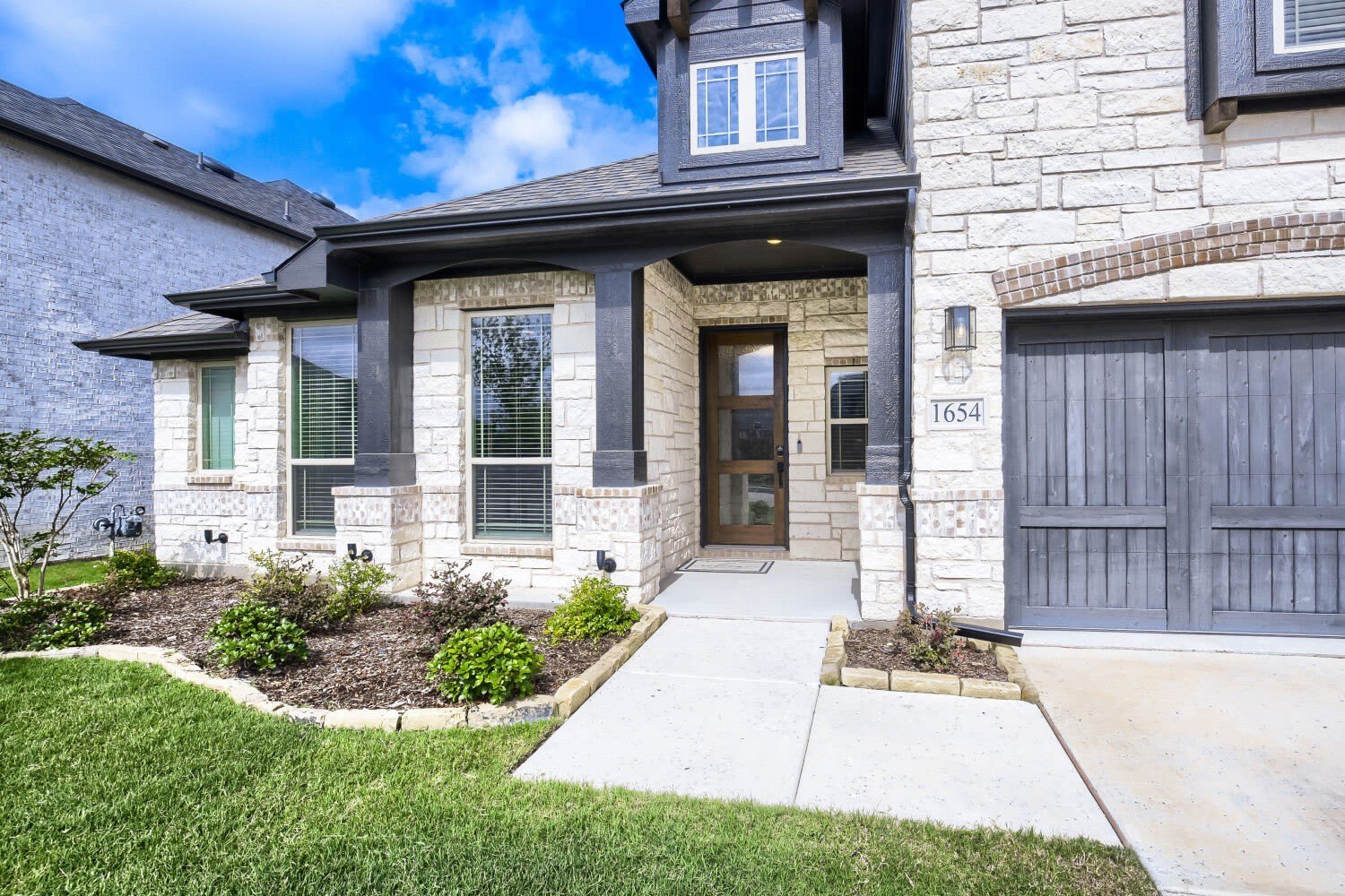 1654 Secco Way – photo 2