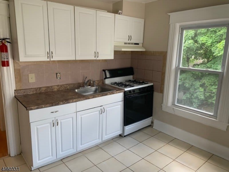 74-76-78 Belmont Ave A B – photo 3