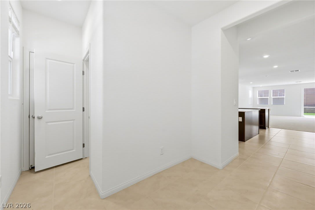 3765 Osiris Avenue – photo 2