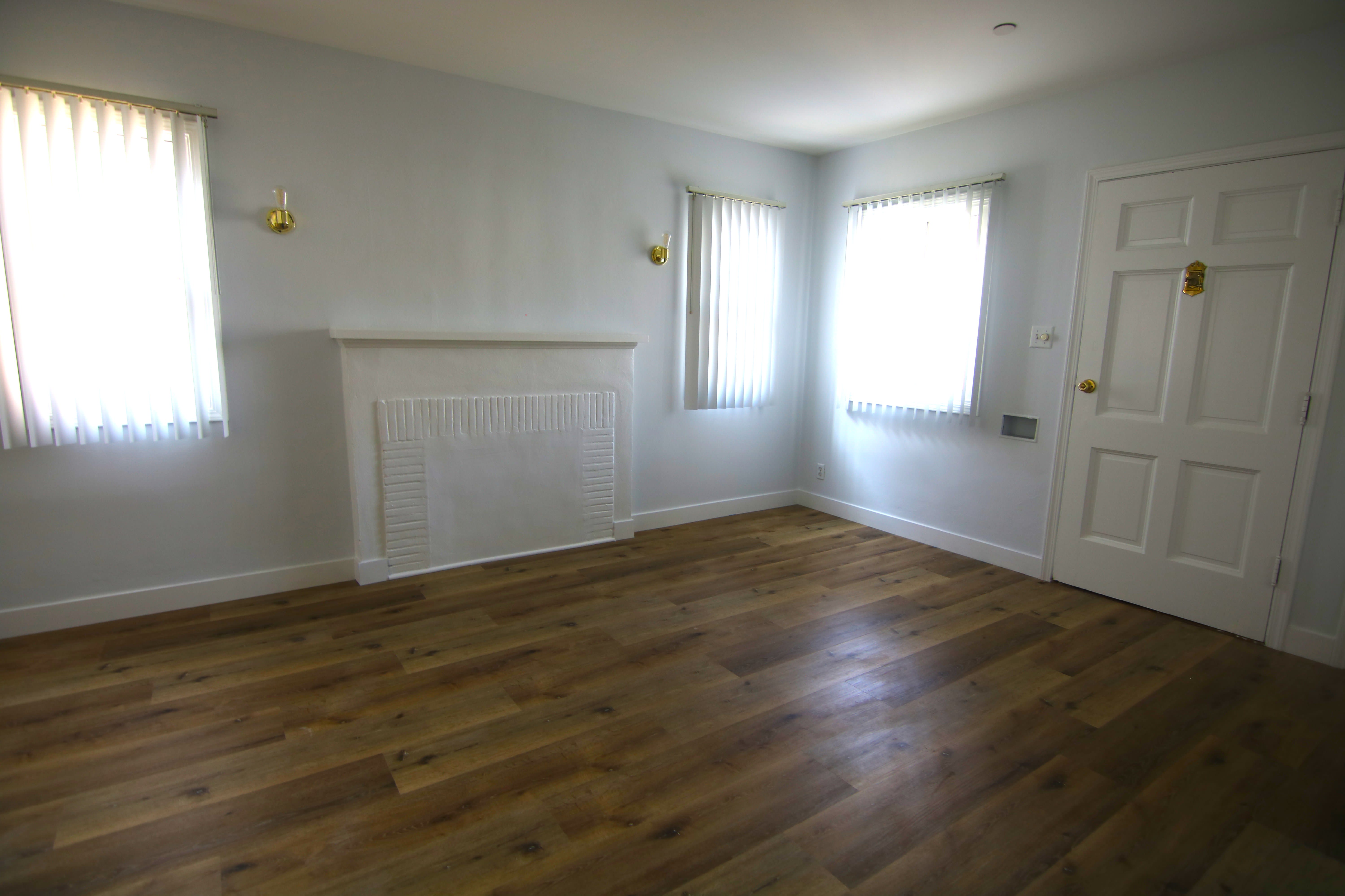 525 S Belmont St – photo 4