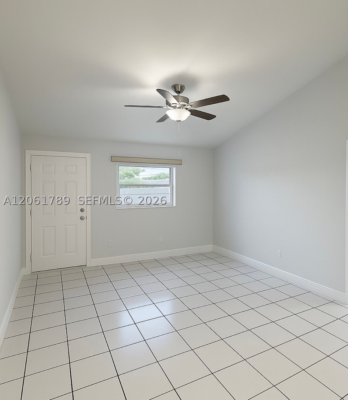 10385 SW 209th Ln – photo 2