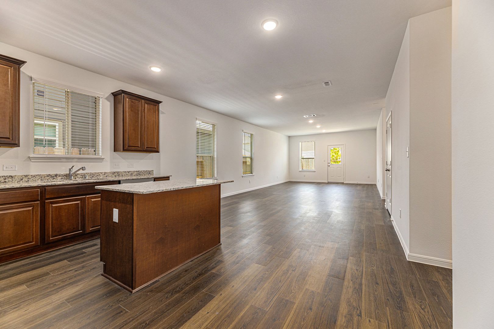 4 Bedroom – photo 5