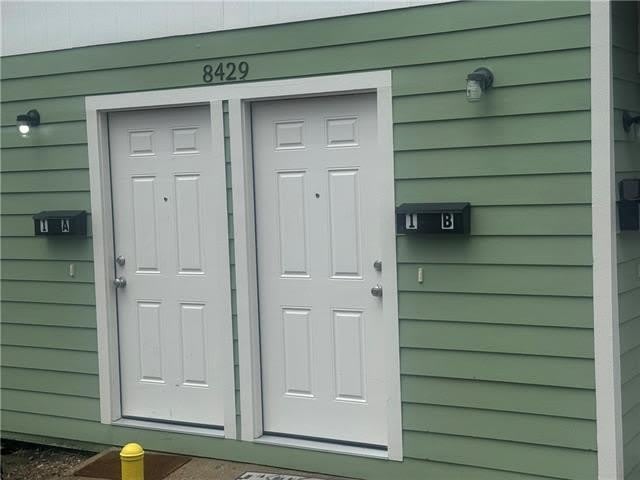 8429 APPLE Street – photo 2