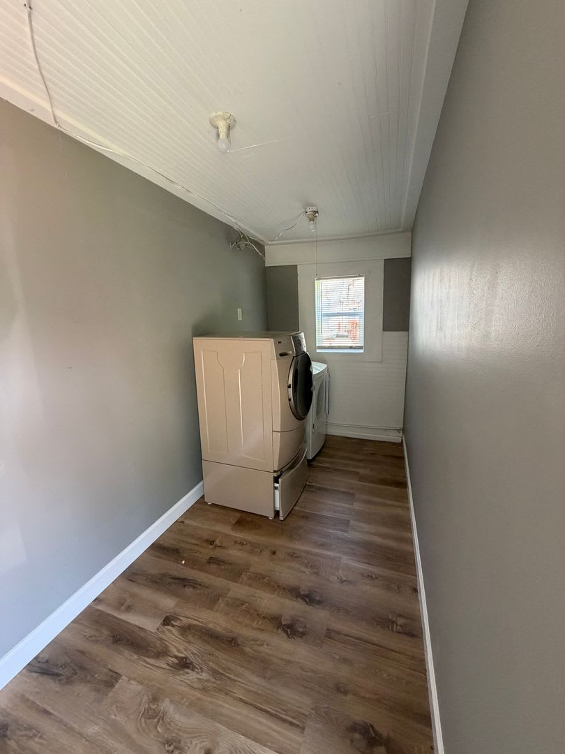 New in DuQuoin! – photo 2