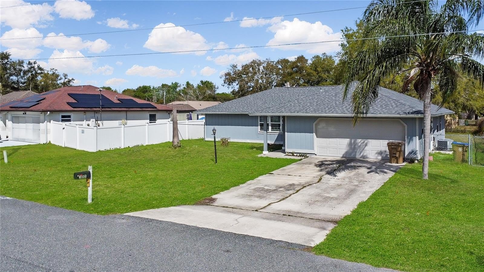 305 Medina Court – photo 2