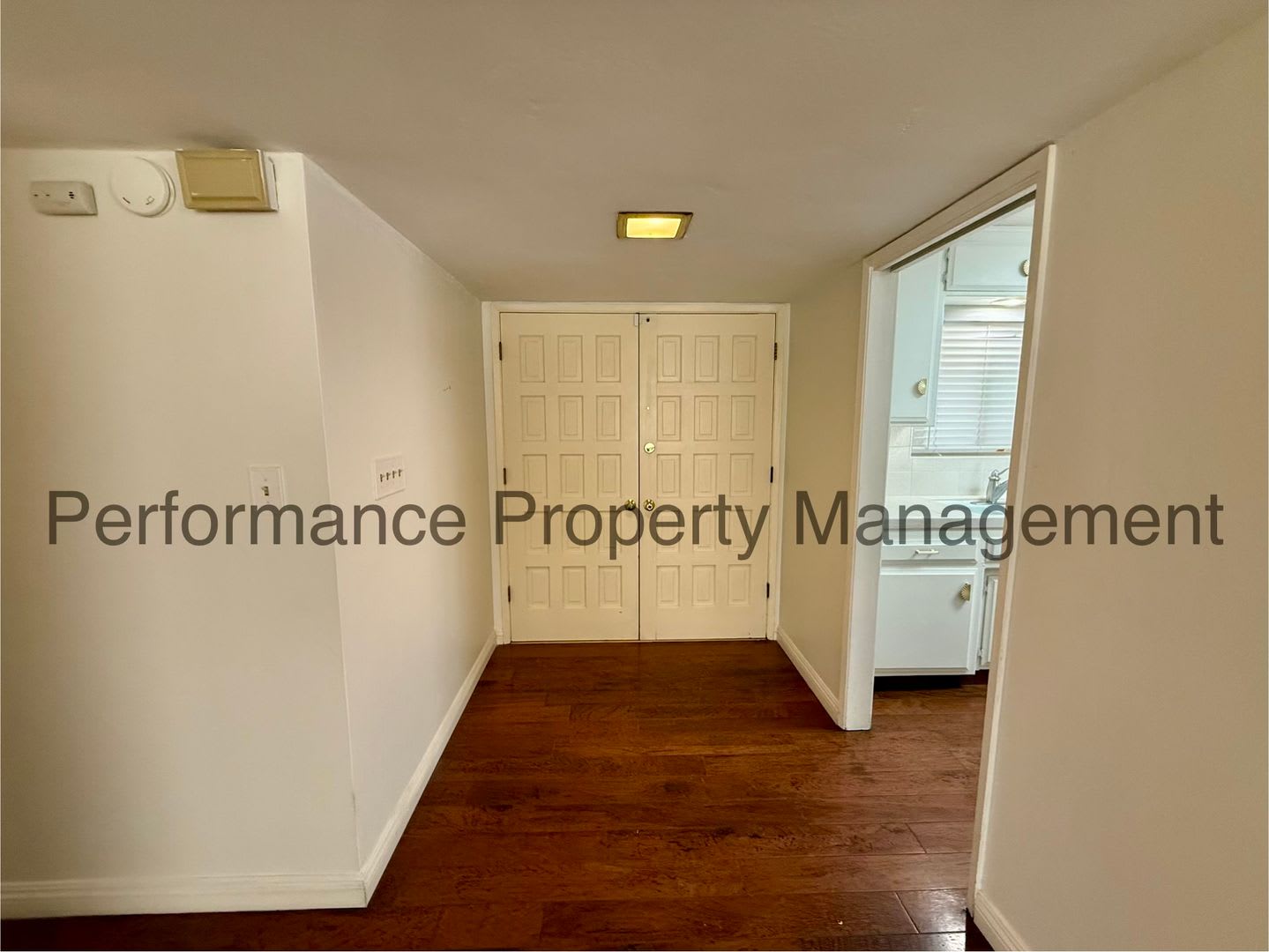 Cute 3 Bed/2 Bath SW Bakersfield Home w/ RBP & $0 Deposit Option – photo 2