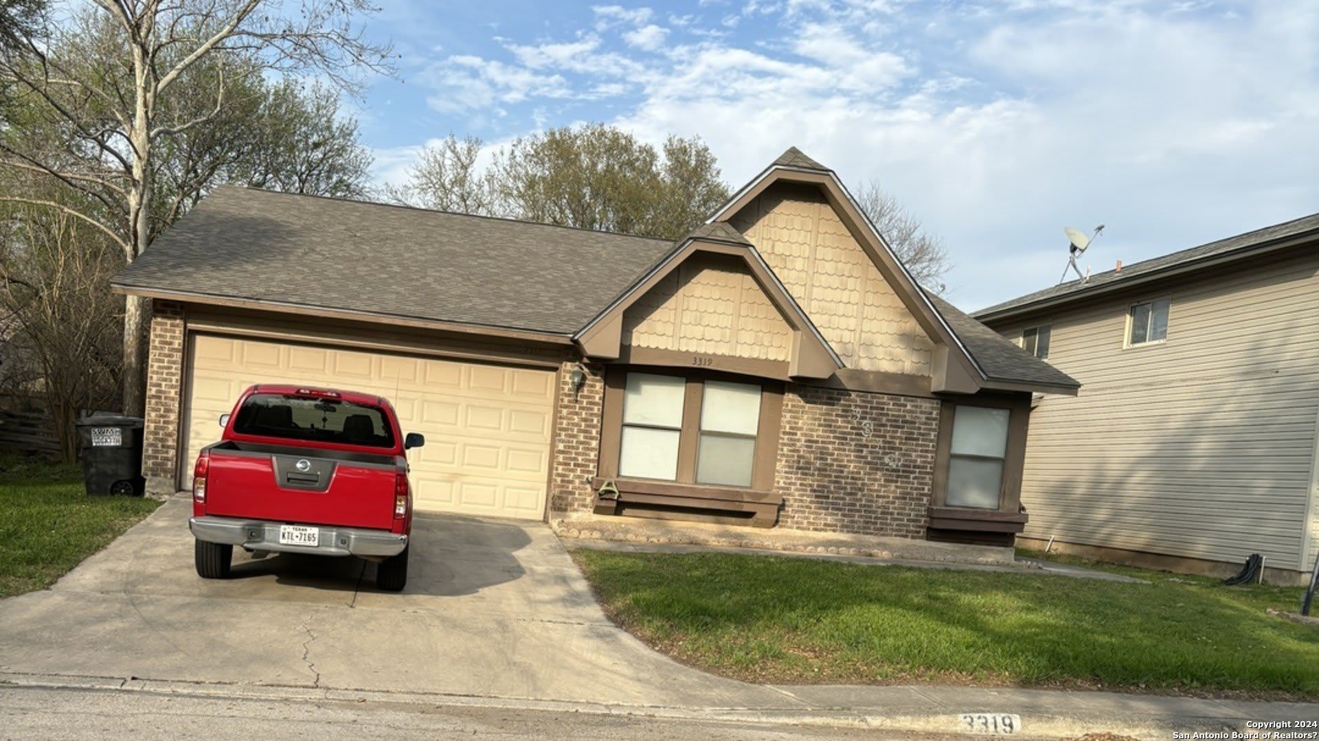 3319 Tree Grove Dr – photo 2