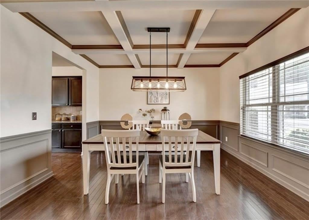 1376 Castleberry Drive – photo 3
