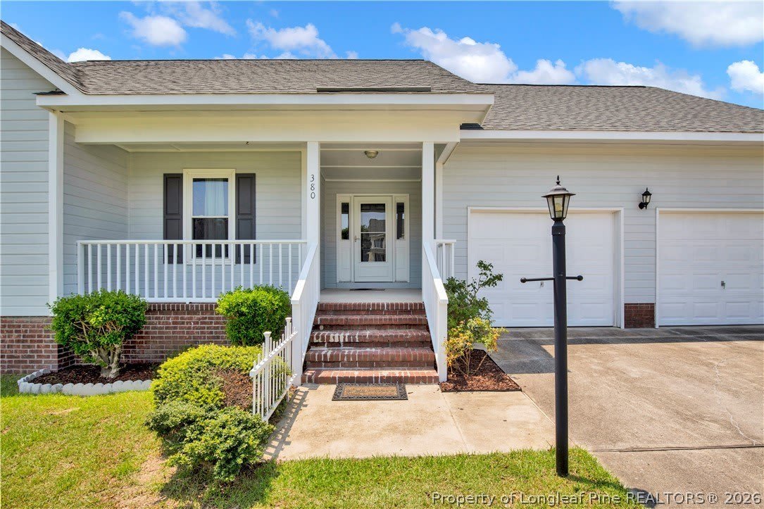 380 Eileen Drive – photo 4