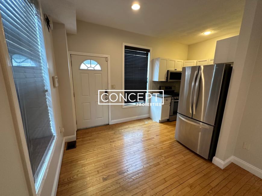 740 Broadway – photo 4