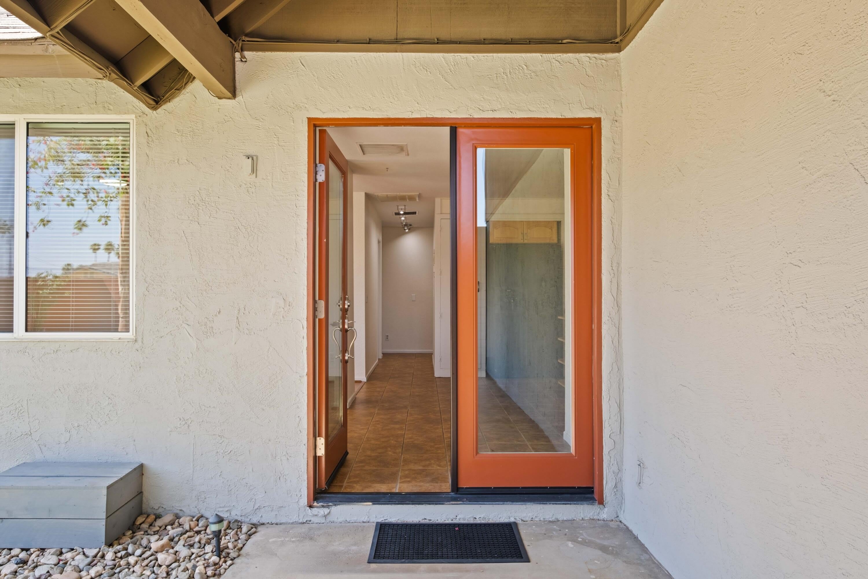 73425 San Nicholas Avenue – photo 4