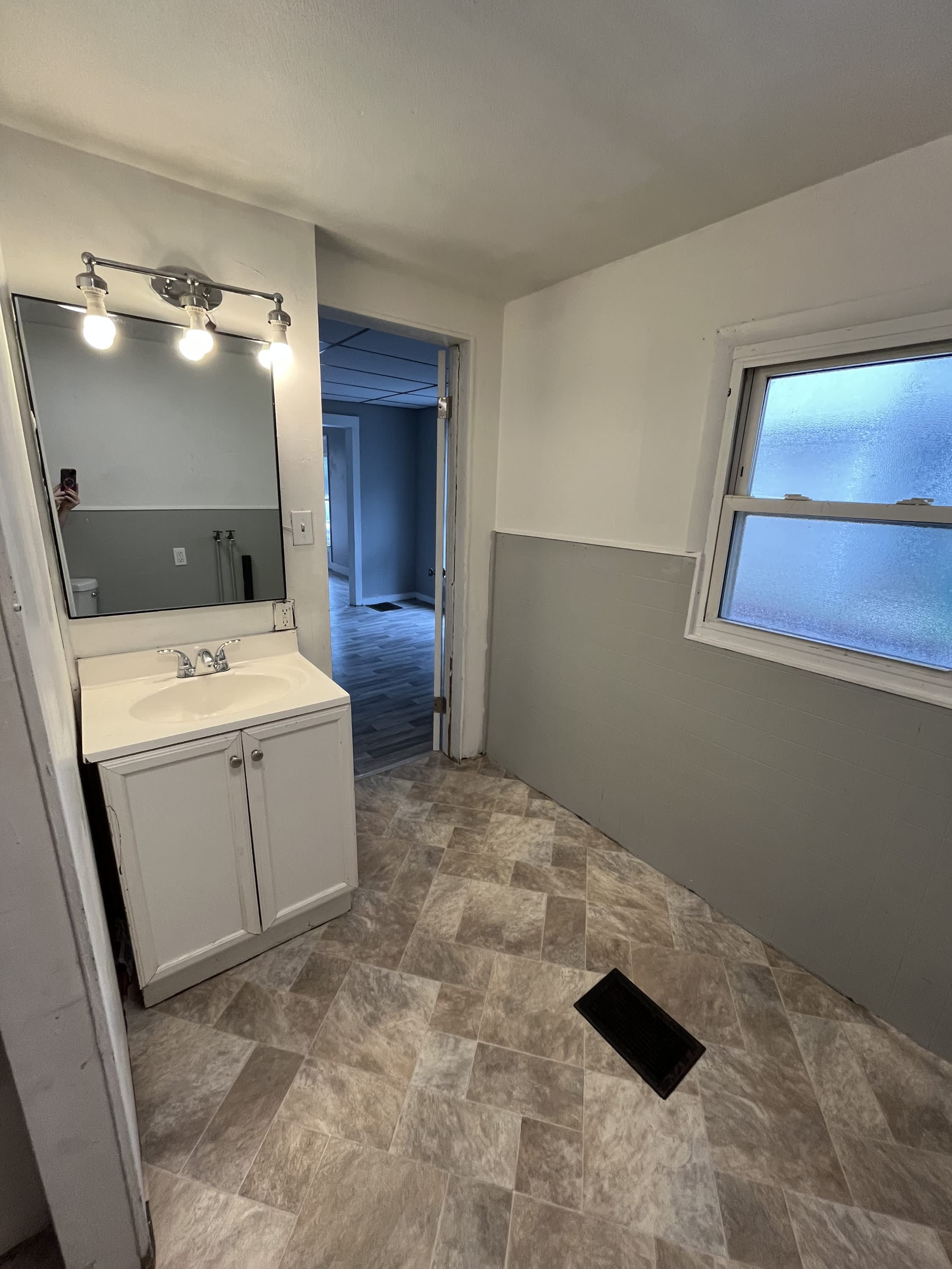 357 West Main Street – photo 4
