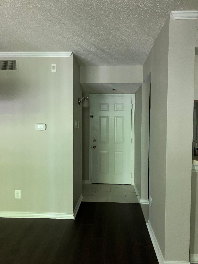 1504 Lincoln Way – photo 2