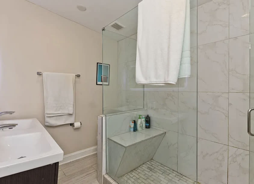 857 W Wrightwood – photo 1