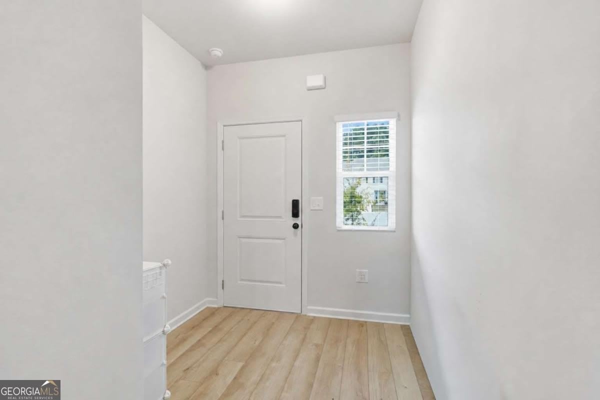 330 Regent Park – photo 3