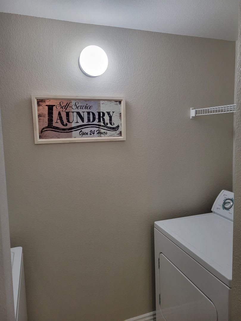 Amazing 1 bd Condo Awaits You! – photo 4